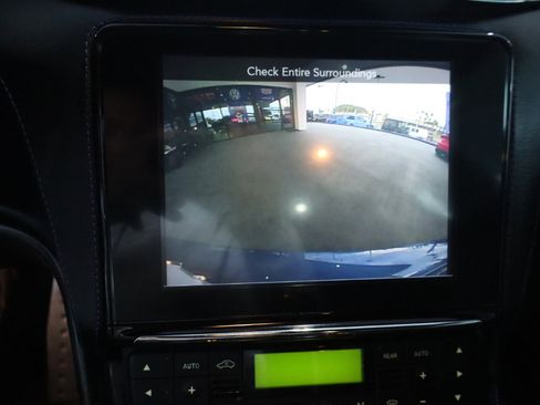 Used 2018 Maserati GranTurismo Sport image 28