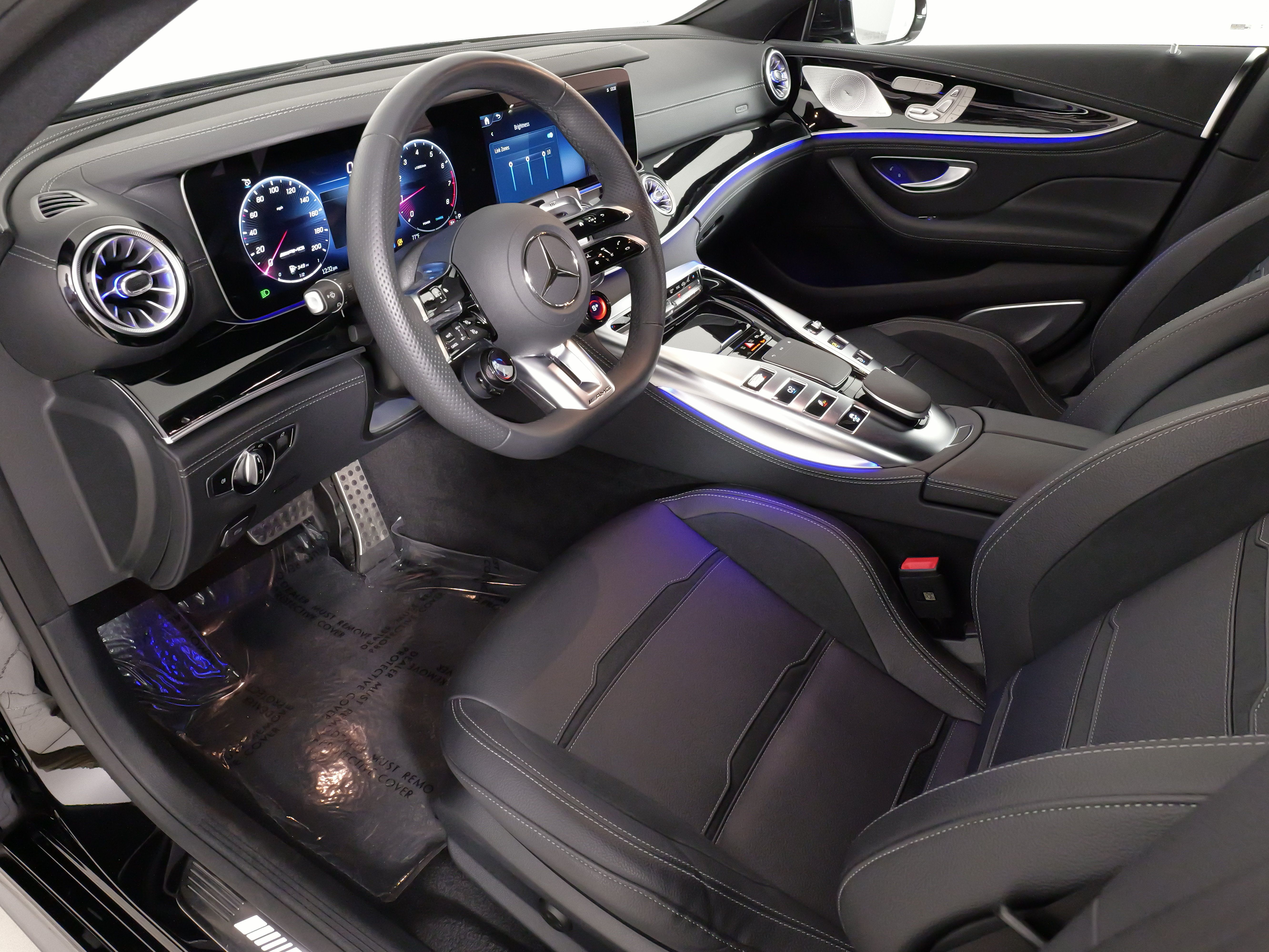 Used 2024 Mercedes-Benz AMG GT 43 image 31