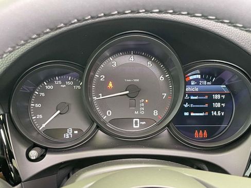New 2025 Porsche Macan AWD/4WD image 46