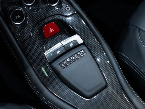 Used 2011 Ferrari 458 Italia Coupe image 34