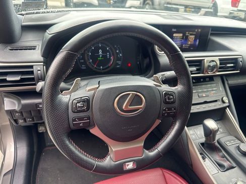 Used 2020 Lexus IS 350 F Sport w/ F Sport Package RWD image 13