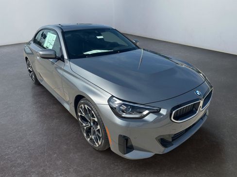 New 2025 BMW 230i xDrive Coupe w/ Convenience Package image 11