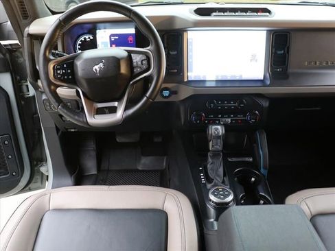 Used 2024 Ford Bronco Wildtrak image 22