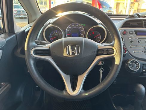 Used 2013 Honda Fit image 16