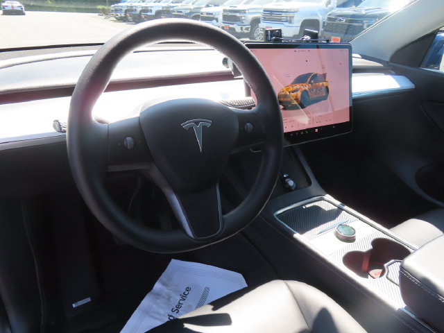 Used 2022 Tesla Model Y Long Range AWD/4WD image 16
