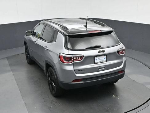 Used 2019 Jeep Compass Latitude AWD/4WD image 54