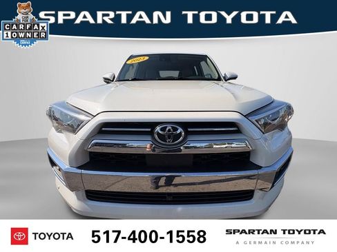 Used 2023 Toyota 4Runner Limited AWD/4WD image 9