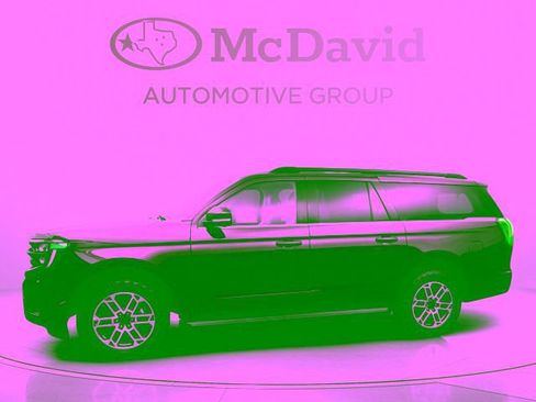 Used 2025 Ford Expedition Max Active AWD/4WD image 4