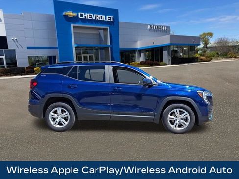Used 2022 GMC Terrain SLE w/ Driver Convenience Package AWD/4WD image 27