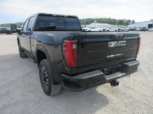 New 2026 GMC Sierra 2500 Denali Ultimate w/ Max Trailering Package AWD/4WD image 9