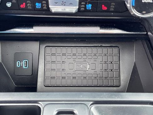 Used 2024 Ford F150 Lariat image 23