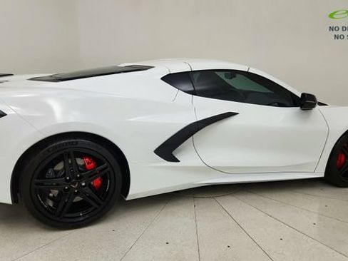 Used 2026 Chevrolet Corvette Stingray Coupe w/ 1LT RWD image 6