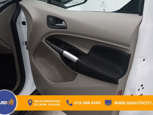 Used 2019 Ford Transit Connect XLT FWD image 14