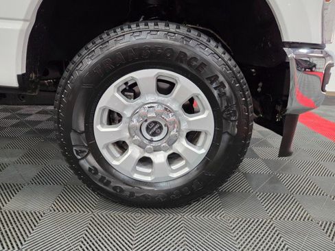 Used 2024 Ford F250 XLT w/ FX4 Off-Road Package AWD/4WD image 88