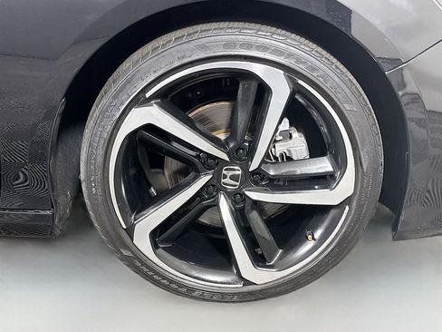 Used 2021 Honda Accord Sport image 32