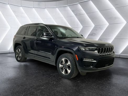 Used 2024 Jeep Grand Cherokee Limited 4xe AWD/4WD image 1