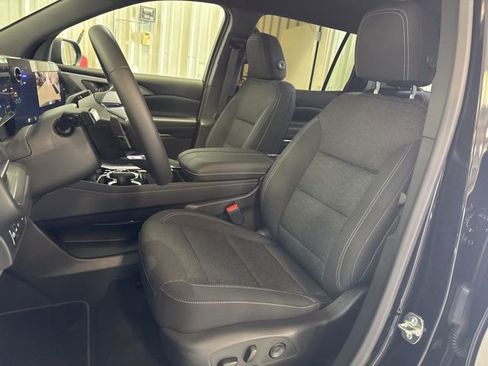 New 2026 Chevrolet Traverse LT FWD image 38