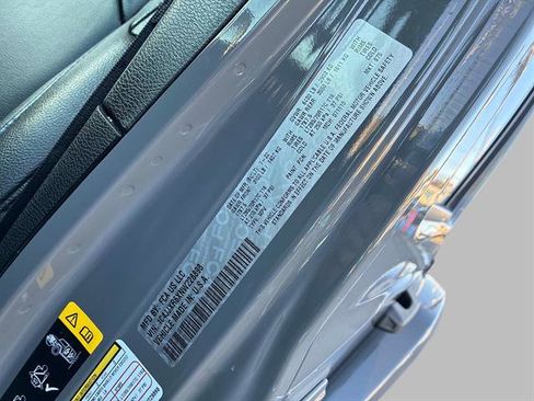 Used 2022 Jeep Wrangler Unlimited Rubicon 4xe w/ Steel Bumper Group image 23