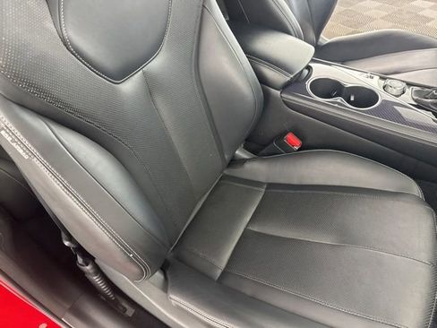 Used 2017 INFINITI Q60 Red Sport 400 image 25