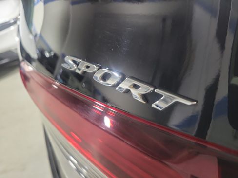 Used 2025 Honda Civic Sport image 8