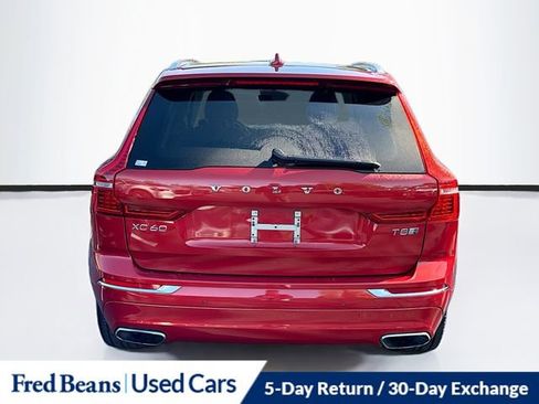 Used 2018 Volvo XC60 T8 Inscription w/ Luxury Seat Package AWD/4WD image 7