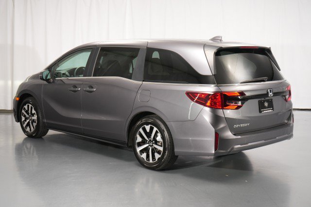 Used 2025 Honda Odyssey EX-L image 15