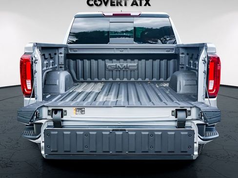 New 2026 GMC Sierra 1500 SLT image 26