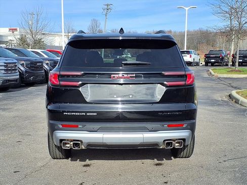 Certified 2025 GMC Acadia Elevation image 35