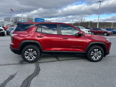 Used 2026 Chevrolet Equinox LT w/ Convenience Package II image 8