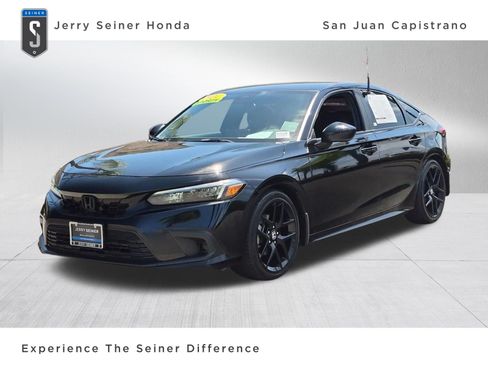 Used 2024 Honda Civic Sport image 1