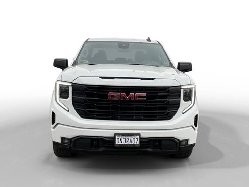 Used 2022 GMC Sierra 1500 Elevation image 8