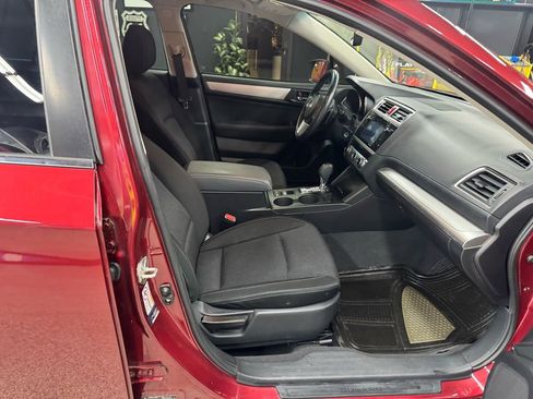 Used 2017 Subaru Outback 2.5i Premium image 20