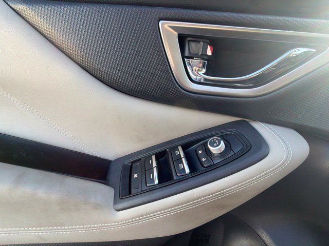 Used 2019 Subaru Forester Limited AWD/4WD image 4
