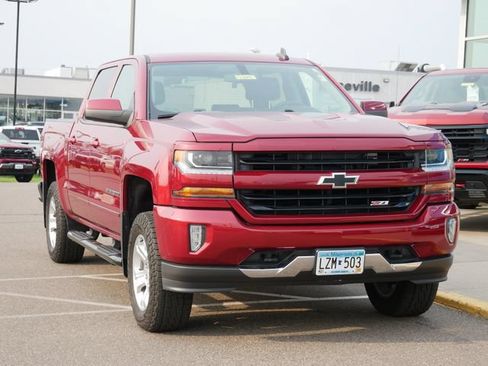 Used 2018 Chevrolet Silverado 1500 LT w/ All Star Edition AWD/4WD image 24