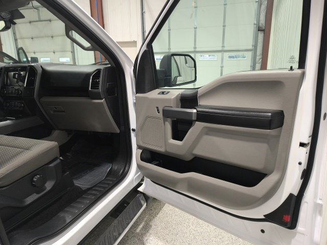Used 2015 Ford F150 XLT w/ Equipment Group 301A Mid AWD/4WD image 18