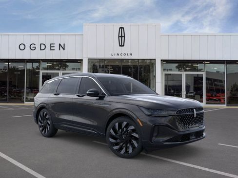 New 2025 Lincoln Nautilus Black Label w/ Jet Appearance Package image 7