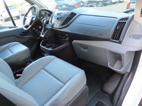 Used 2015 Ford Transit 150 130 Low Roof RWD image 17