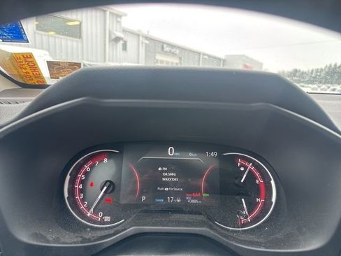 Used 2023 Toyota RAV4 XLE image 3