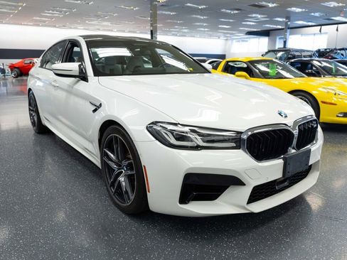 Used 2021 BMW M5 w/ Executive Package image 4