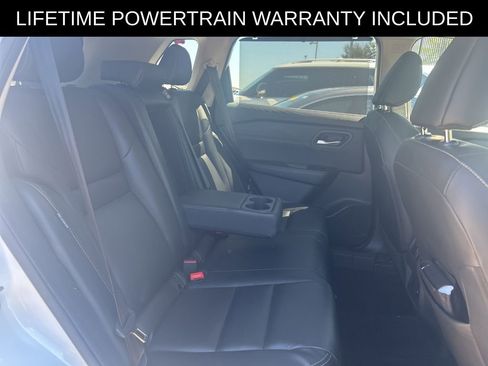 Used 2024 Nissan Rogue SL w/ SL Premium Package image 8