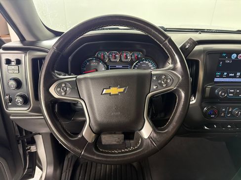 Used 2018 Chevrolet Silverado 1500 LT w/ All Star Edition AWD/4WD image 11