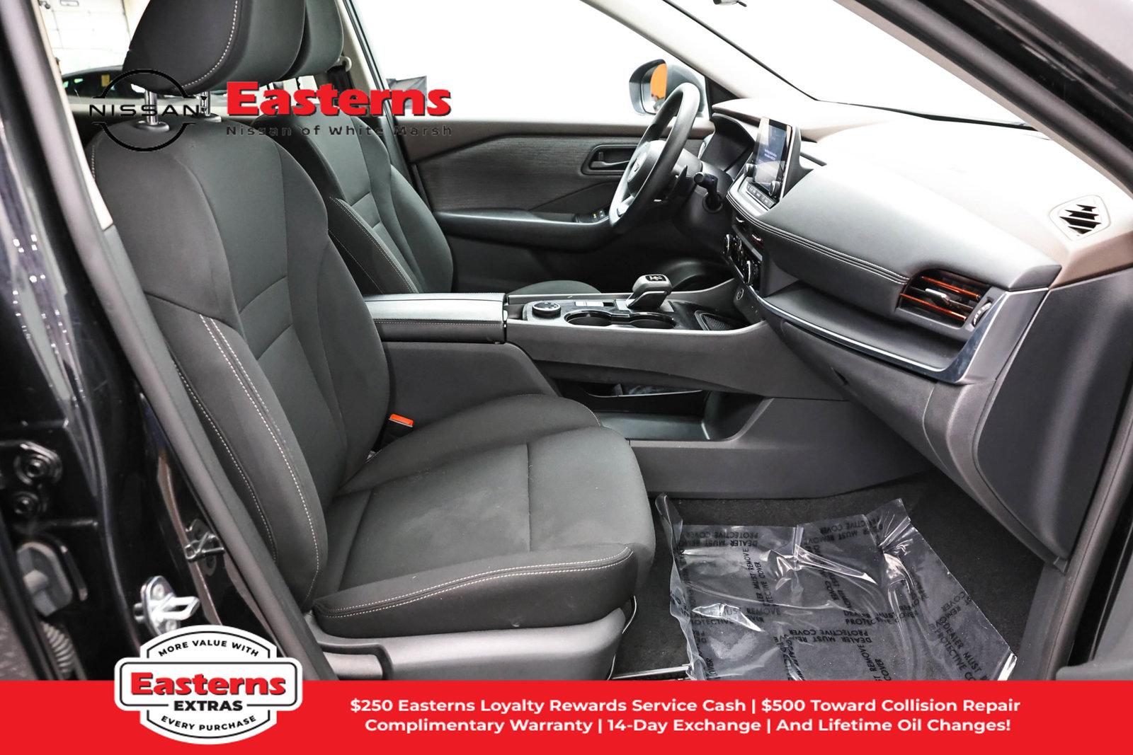 Used 2023 Nissan Rogue S AWD/4WD image 24
