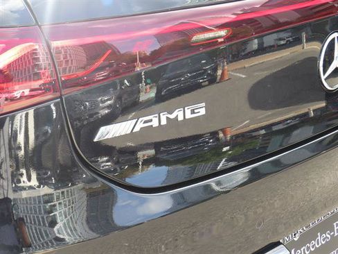 Used 2023 Mercedes-Benz EQS AMG 4MATIC image 33