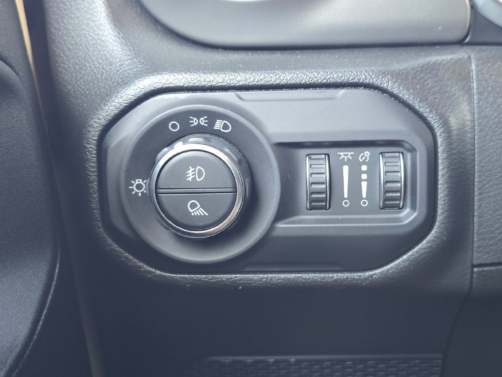 Used 2022 Jeep Gladiator Sport AWD/4WD image 22