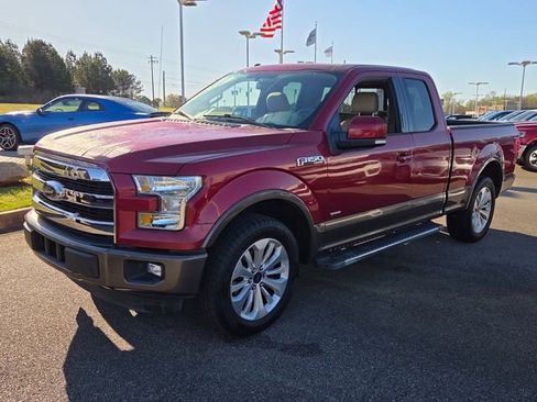 Used 2016 Ford F150 Lariat w/ Equipment Group 501A Mid image 3
