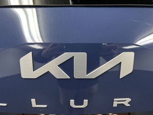 Used 2024 Kia Telluride SX Prestige X-Pro AWD/4WD image 32
