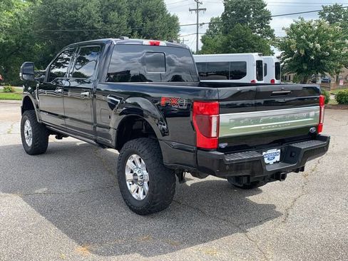 Used 2022 Ford F250 Platinum w/ FX4 Off-Road Package AWD/4WD image 7