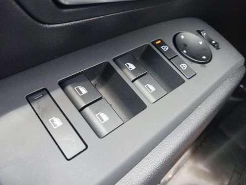 Used 2025 Hyundai Tucson SE FWD image 26