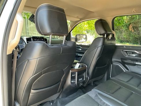 Used 2021 RAM 1500 Laramie AWD/4WD image 31