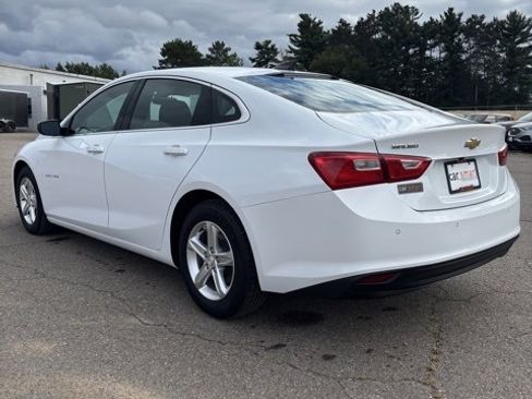 Used 2022 Chevrolet Malibu LS w/ Driver Confidence Package image 5